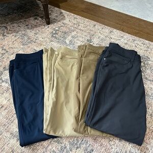 lululemon athletica Men's Chinos in tan & Khaki